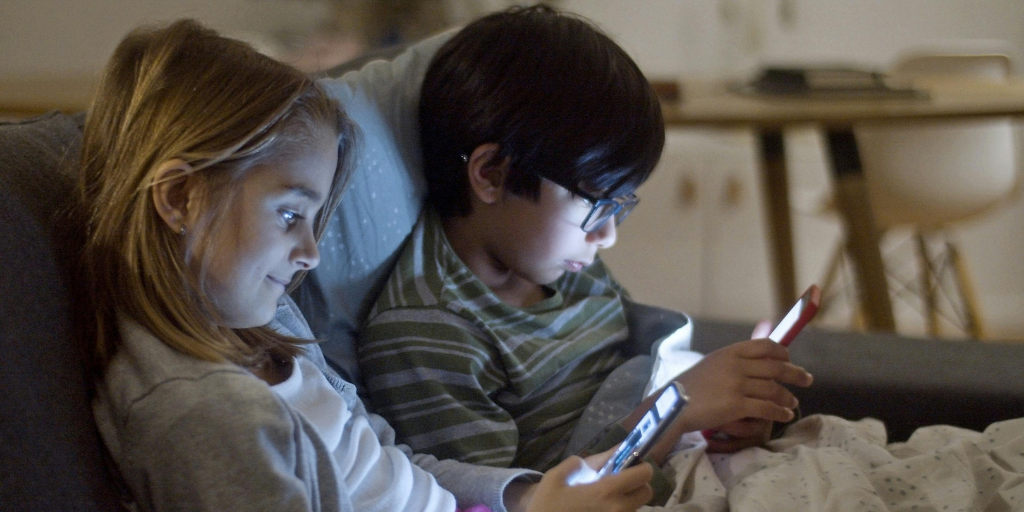Limiting Screen Time: A Parent’s Guide to Building Healthier Habits for Kids